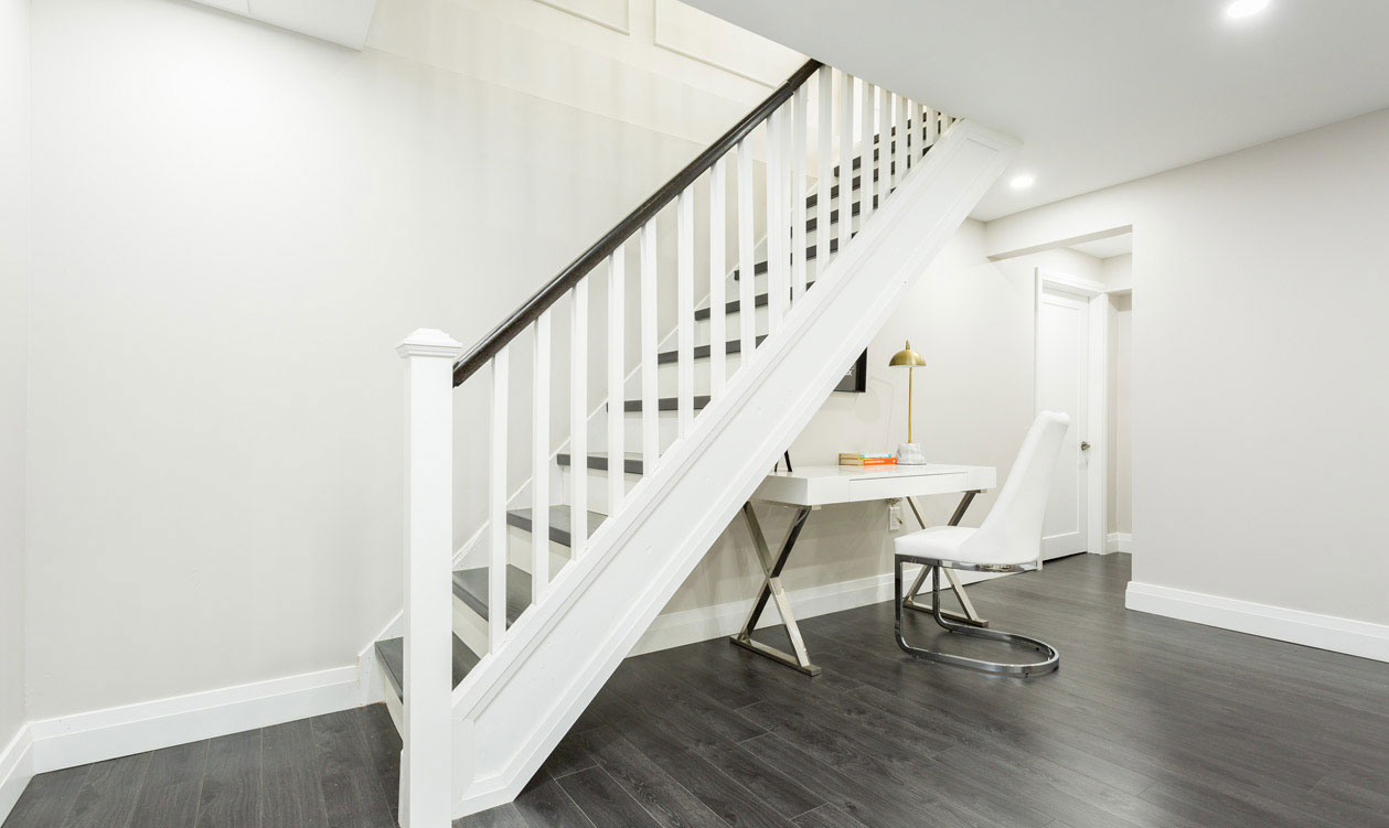 Staircase Remodel contractor Toronto
