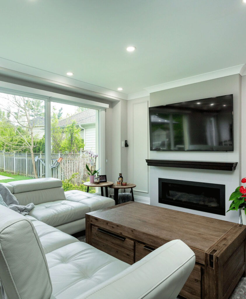 living renovation contractor toronto